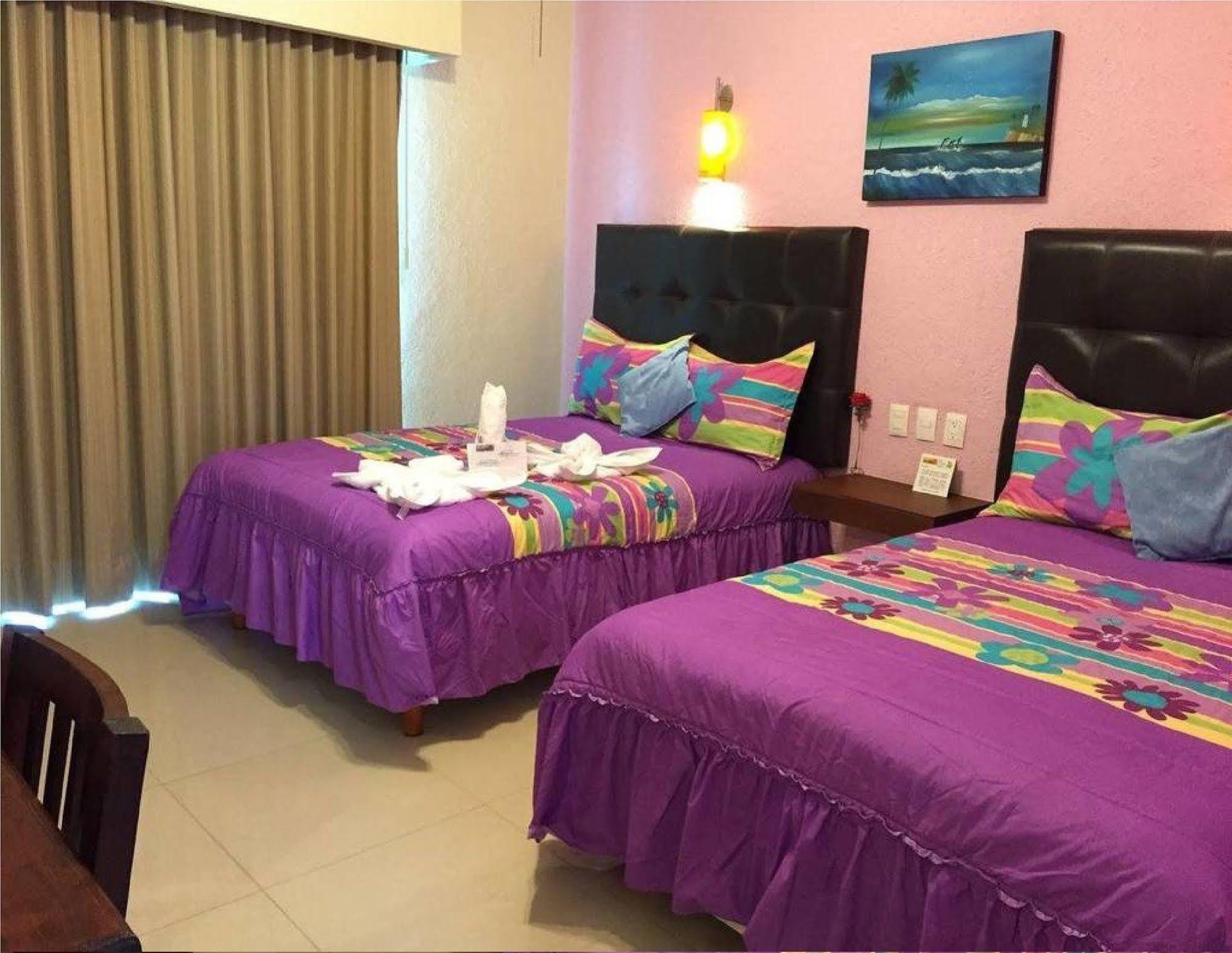 Hotel Isleño 3*