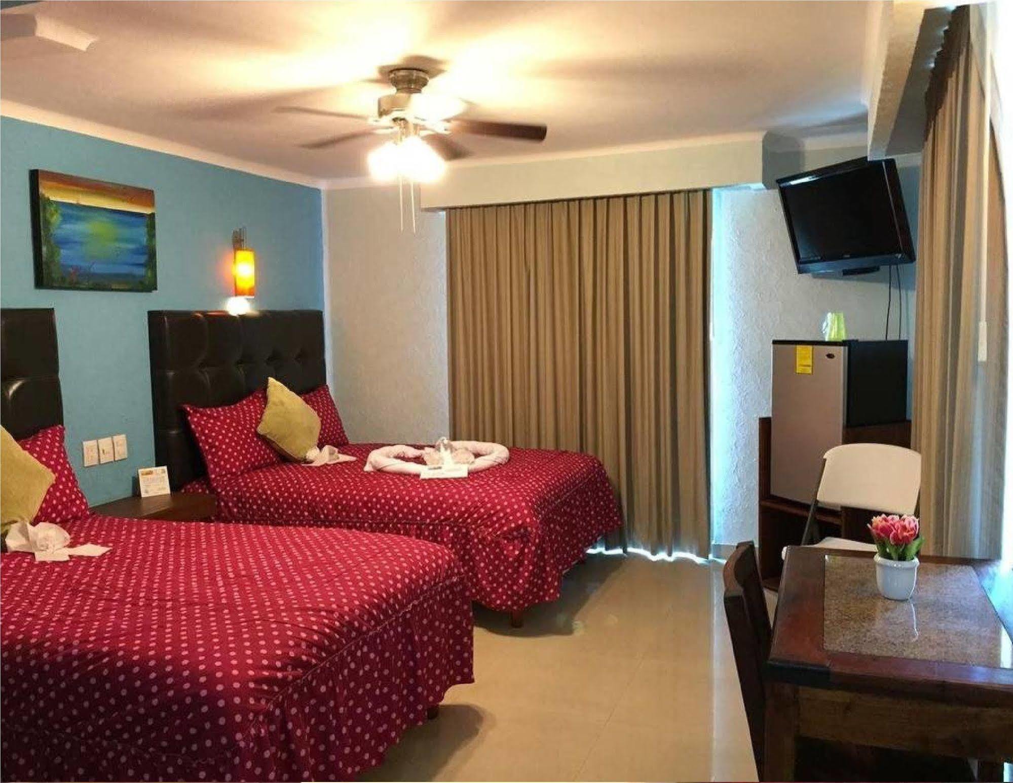 Isleño Hotel 3*